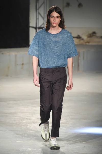 Look 34
